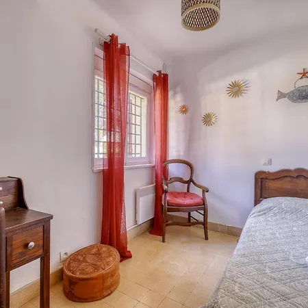 Apartment Lou Jas By Interhome Saint-Cyr-sur-Mer