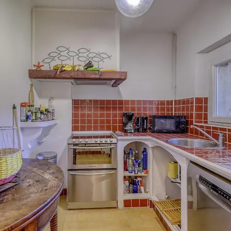 Lou Jas By Interhome Apartment Saint-Cyr-sur-Mer